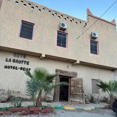 GITE LA GROTTE VALLEE