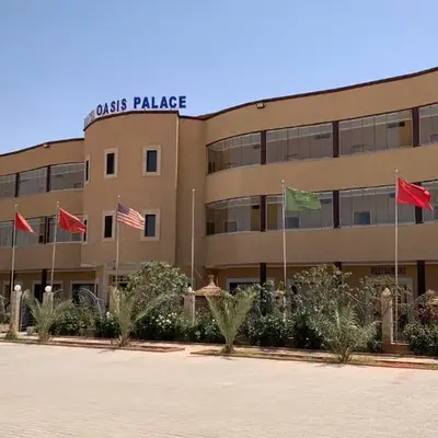 Hotel Oasis Palace