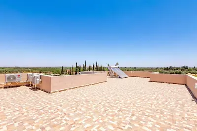Gallery image of Villa Kamélia 5000m Hammam Piscine Chauffée et Sans Vis à Vis in Marrakech