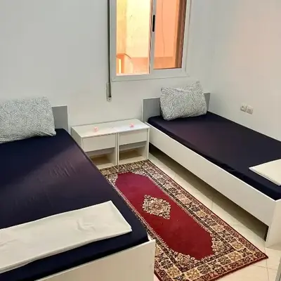 WiFi & Smart TV & Netflix & Free Parking & Full Kitchen & Heating & Washing Machine