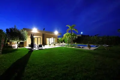 Gallery image of Villa 3 Palmeria in Gzoula