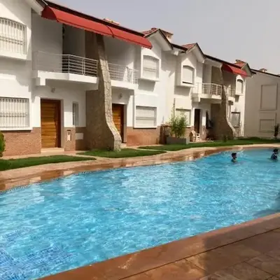 Chalet Villa de Luxe - Piscine