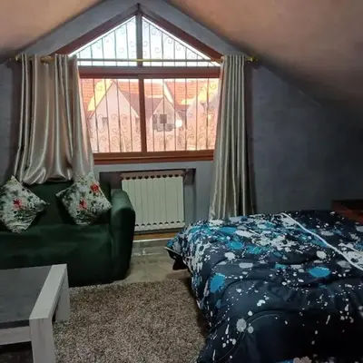 Lovely & Cozy Self-Contained Studio Apartment For 2 Guests Apt No 3
