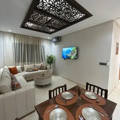 Modern apartment near amenities