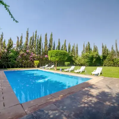 Villa privée & élégante avec piscine & jardin