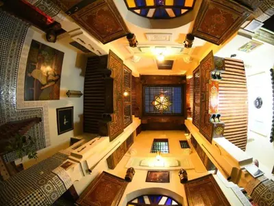 an overhead view of a large room with a ceiling at Riad Tilal Fes & spa in Fès