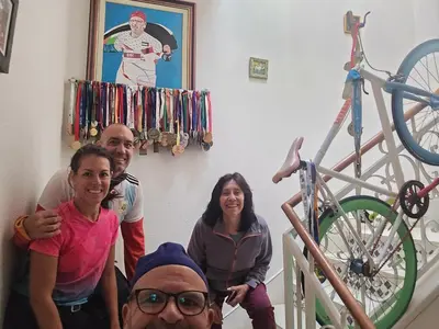 a group of people standing next to a bike at Appartement familial شقة للعائلة in Meknès
