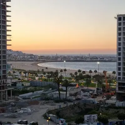Seaside Serenity 5 Star Flat By Train Station