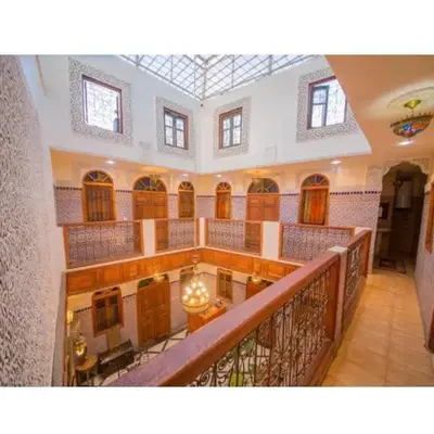 Riad Haddaji fez