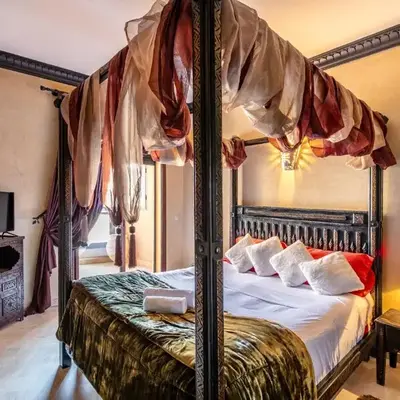 Luxury Suite charming and comfortable