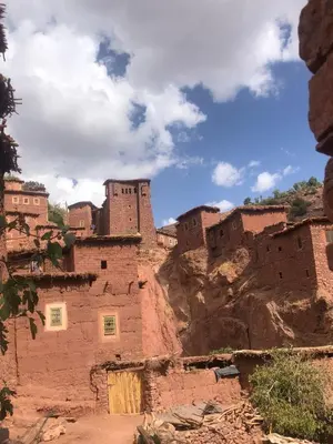 a view of a castle on the side of a mountain at Gite Ifoulou Tassaout in Ifoulou