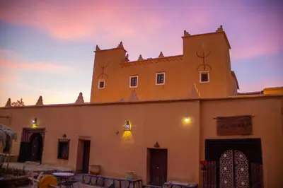 a building with a tower on top of it at Riad Du Sud in Tamsahelt