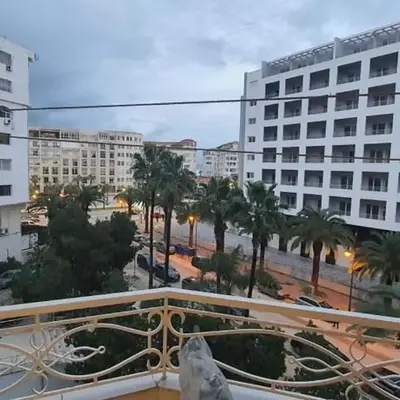 Appartement tout confort sur la corniche à proximité plage