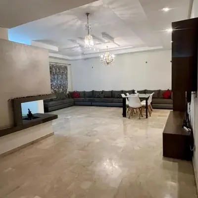 Moderne et spacieux appartement avec une belle vue - Espace Rihab centre ville
