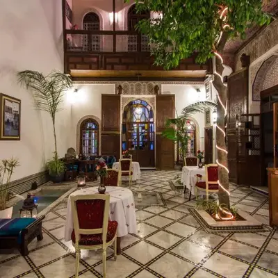 Riad Les Remparts De Fès