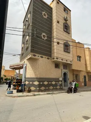 a building on the side of a street at The Best Stop in Midelt